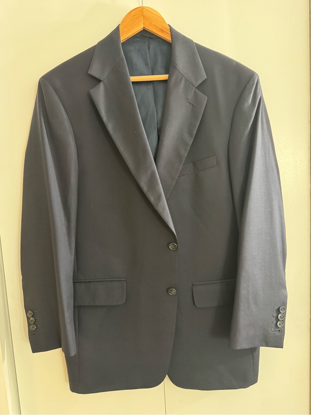 Classic Men's Navy Three Button Blazer